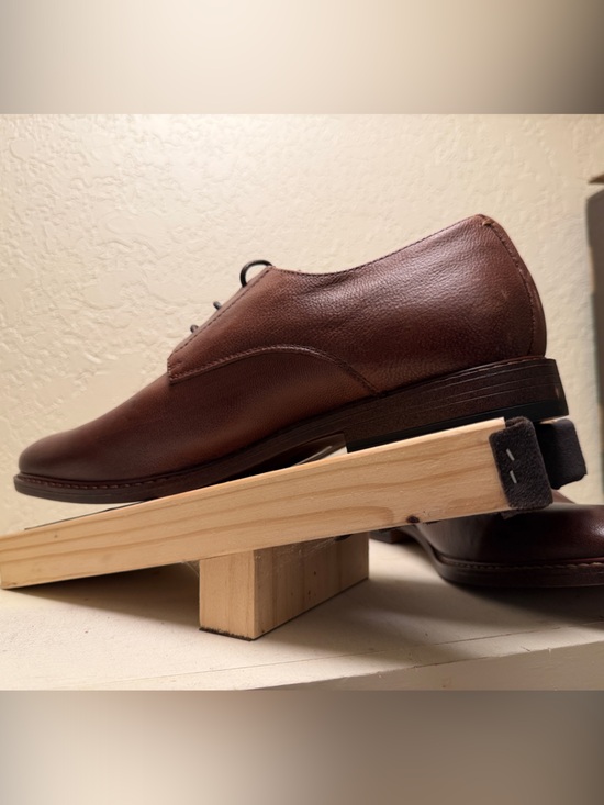 Men\'s Brown Leather Derby Shoes - Polished Lace-Up Comfort / BRAND NEW!